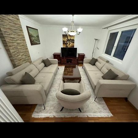 Ema Guest House 플라브 외부 사진